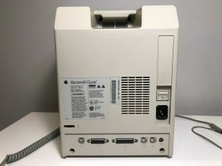 Apple Macintosh Classic Computer M1420 - 2