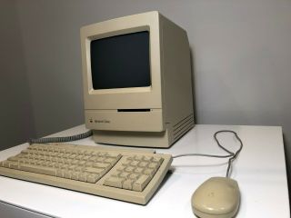 Apple Macintosh Classic Computer M1420 - 3