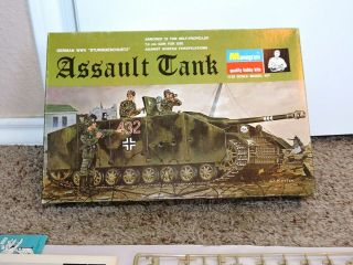 Vintage 1970 Monogram German Wwii Assault Tank Model Kit & Box 1/32 Mib
