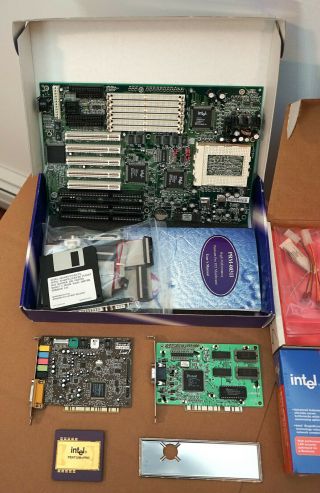 DTK PRM - 0031I Single Socket 8 Pentium Pro AT Motherboard Old Stock, 2