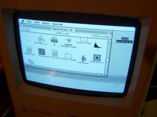 First Apple Macintosh Hard Drive - Hard Disk 20 M0135 and 2