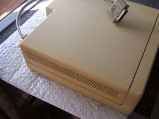 First Apple Macintosh Hard Drive - Hard Disk 20 M0135 and 5