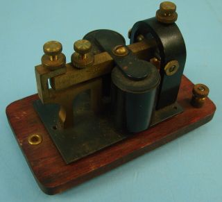 Vtg Early Brass E.  F.  Johnson Co Telegraph Telephone Sounder W/ Wooden Base