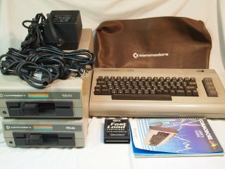 Commodore 64 C64 System W/ Dust Cover,  2 1541 Disk Drives,  Boot,  1530