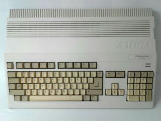 Commodore Amiga A500 Sn 021467 Parts