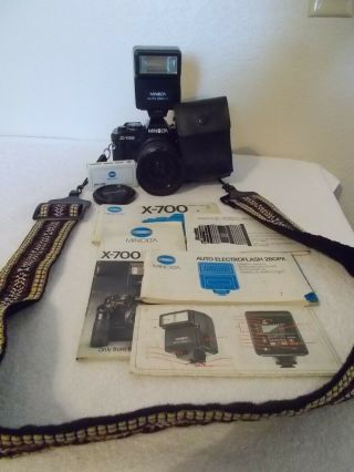 Minolta X - 700 35mm Slr Camera With Rokkor - X Lens & Accessories