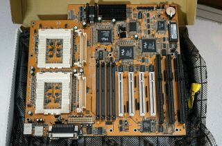 FIC PN - 6210 Dual Socket 8 Pentium Pro Motherboard 2x PPro 200MHz 1MB,  Xtras 3