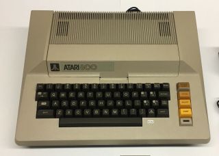 Atari 800 Home Computer - Please Read 2