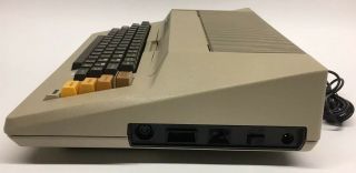 Atari 800 Home Computer - Please Read 4