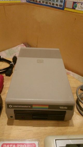 Commodore 64 computer - 1541 - datasette all 6