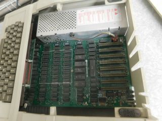 Vintage Apple II Plus Computer A2S1016 Serial No.  A2S2 - 95443 Not 2