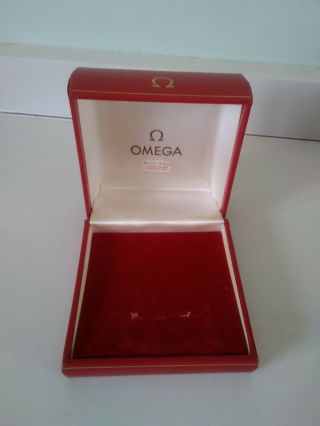 Omega Longines & Rotary Vintage Watch Boxes display presentation 4