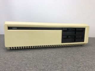 1981 Xerox 820 8 - bit Desktop Computer CP/M Zilog Z80 2.  5 MHz 64K RAM 2