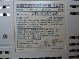 Commodore 1571 Floppy Disk Drive - - For C128 and C64 A0590 6