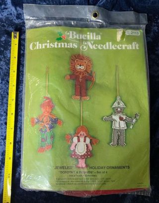 Vintage Bucilla Wizard Of Oz Jeweled Ornament Felt Kit Dorothy & Friends