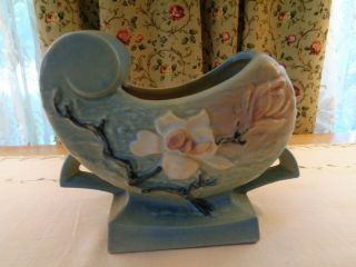 Vintage 1943 Roseville Pottery Blue “magnolia” Pattern Sleigh Vase