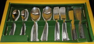 Vintage Irish Viners Wexford 24 Piece Stainless Steel Cutlery Set Celtic Knot
