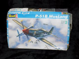 Revell 4773 1/32 P - 51b Mustang Plastic Military Airplane Model Kit Vintage 1993
