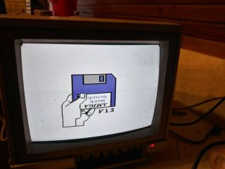 Commodore 1084s - P Video Monitor For Amiga