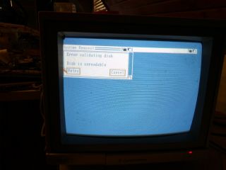 Commodore 1084S - P Video Monitor for Amiga 3