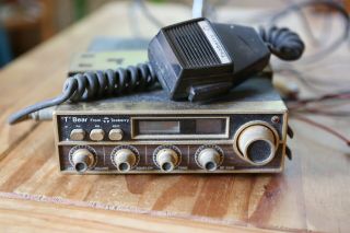 Vintage " T " Bear Teaberry Cb Radio And Antenna