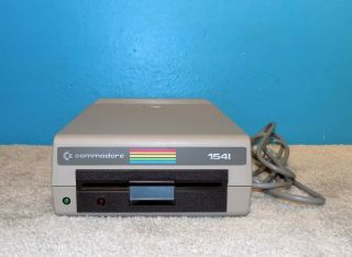 Commodore 64 Computer Bundle w/ Orig Boxes Model 1541 & 1530 10