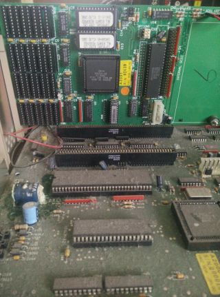 Commodore AMIGA 2000HD - - 4