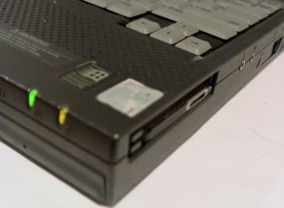 VINTAGE Compaq Armada E500 Notebook (Intel Pentium II 400MHz) Boot to BIOS 5