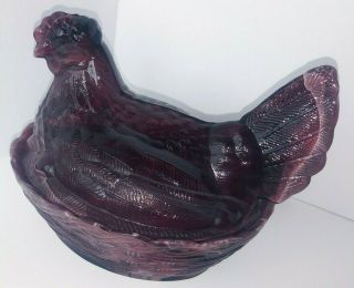Amethyst Purple White Swirled Slag Glass Hen On A Nest Vintage