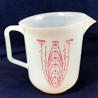 Vintage Tupperware 2 Cup / 16oz Measuring Cup 134 - 1 Pitcher Red Letters
