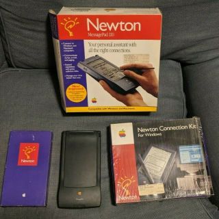 Apple Newton Messagepad 110,  Vhs,  And 2mb Memory Card