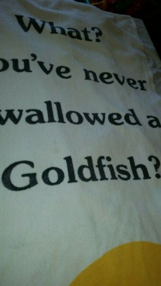 Vtg Pepperidge Farm Beach Towel Goldfish You ' ve Never Swallowed a Goldfish? 2