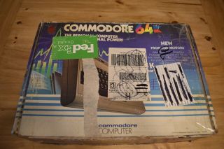 Commodore 64 K Computer With Commodore 1571 Floppy Drive
