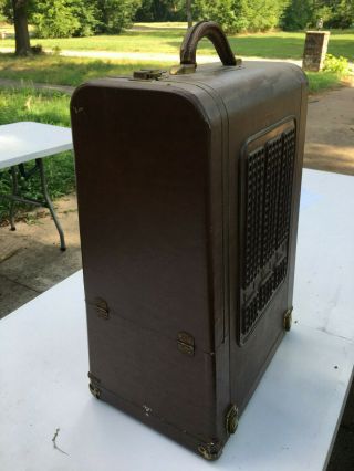 1940s Revere 16mm Sound movie projector and it 5