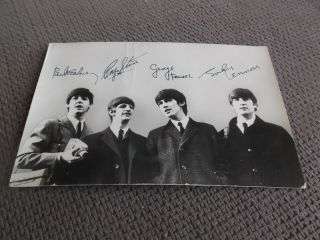 VINTAGE 1964 BEATLES PHOTO CARD SIGNED TO FAN BY LOUISE HARRISON GEORGE ' S MOTHER 6