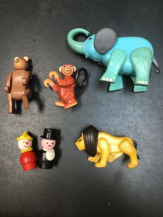 Vintage Fisher Price Circus Train 991 Accessories - 2 Characters,  4 Animals