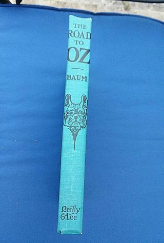 the road to Oz hardcover book 1909 L Frank Baum The Wizzard of Oz blue hardcover 3