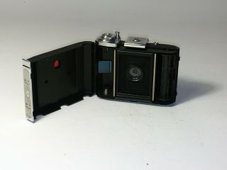 Zeiss Ikon Ikonta 521,  Novar 75mm f:4.  5,  120 film camera,  645 format 8