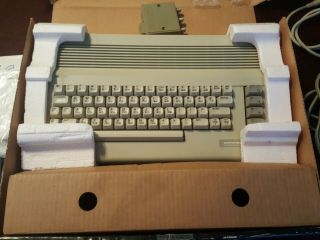 Commodore 64c Personal Computer Keyboard W Cords Guidebook System