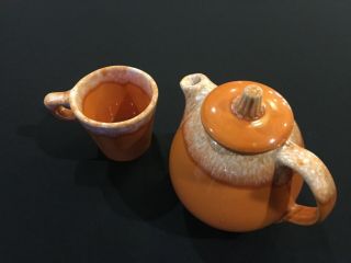 Vintage Hull Pottery tangerine/orange cup and tea oitcher 3