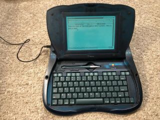 Apple Emate 300 Newton School Laptop 1997,  Translucent,  In 4