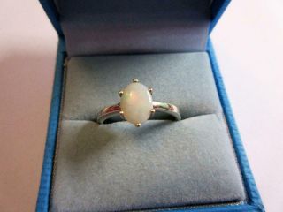 Vintage Sterling Silver & Opal Solitaire Ring