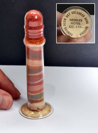 Vintage Isle Of Wight Alum Bay Sand Glass Ornament Design - Needles Hotel Co Ltd