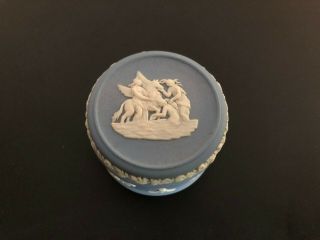 Vintage Wedgwood Blue/white Jasperware Lidded Trinket Pill Box 1 3/4 " Round 1