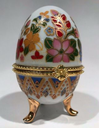 Vintage White W/ Pink Flowers Porcelain Egg Trinket Box W/ Hinged Lid 3.  5 " Tall
