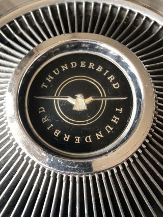 Vintage Ford Hubcap Wheelcover Thunderbird 1972 - 73 2