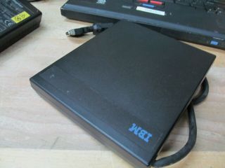 Vintage IBM ThinkPad 600 2645 (Powers on,  but issues) 2
