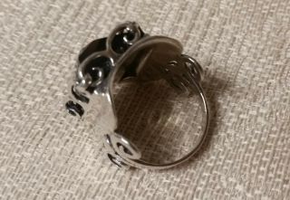 Vintage Sterling & Black Onyx Ring Marked Israel 925 B in circle Sz 7.  25 5