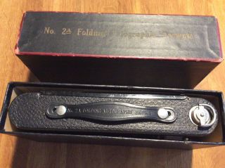 Eastman Kodak No.  2 - A Folding Autographic Brownie Camera