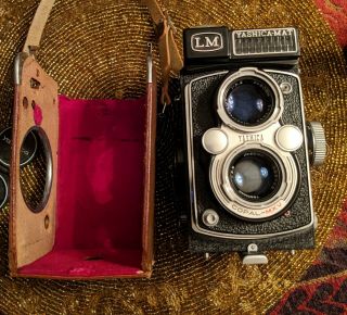 Yashica - Mat Lm Twin Lens Reflex Tlr Medium Format Film Camera With Case
